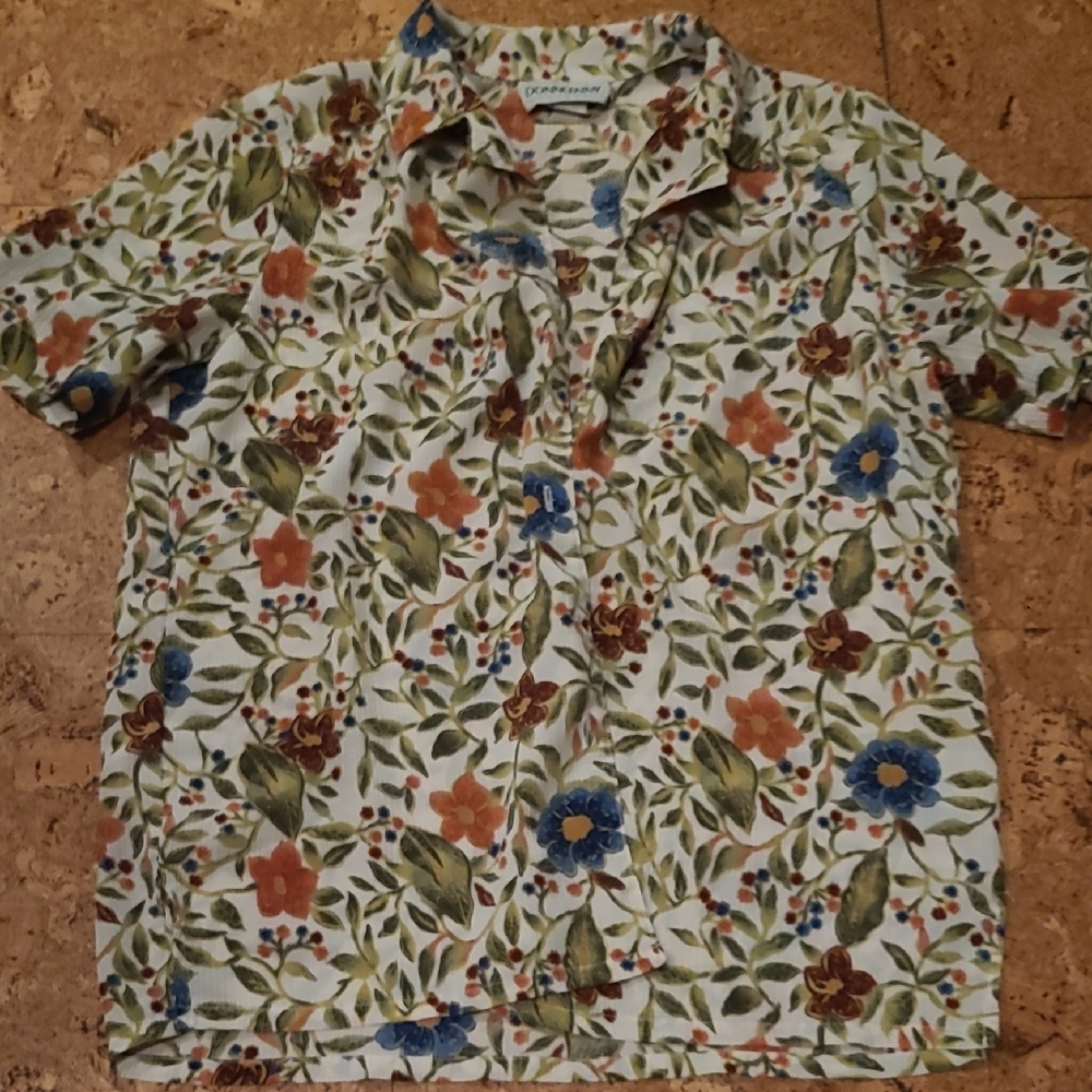 Floral Short Sleeve Shirt